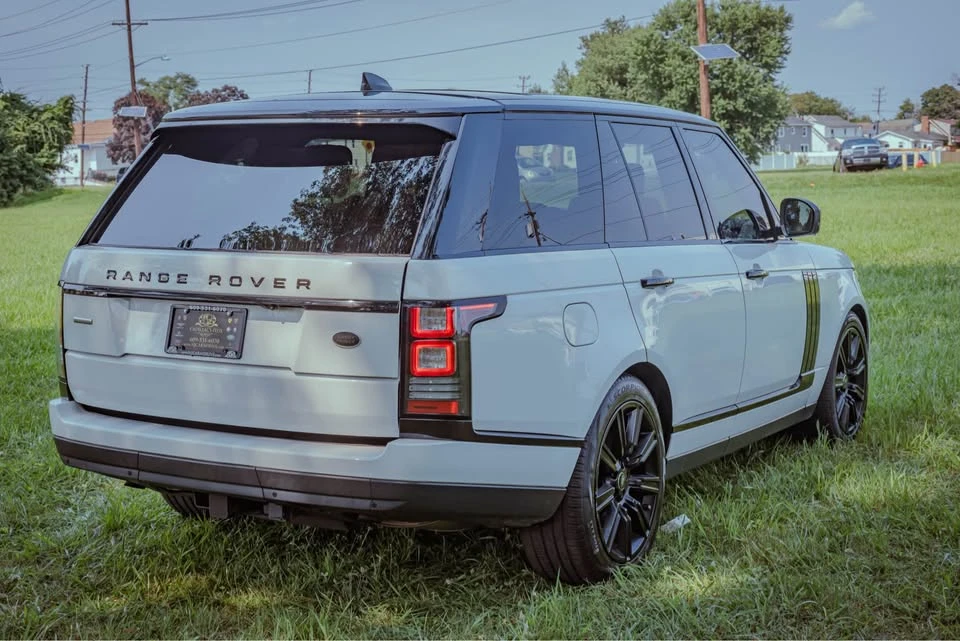 2017 Land Rover Range Rover L405 - Image 6 of 11