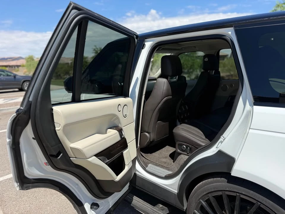 2017 Land Rover Range Rover L405 - Image 6 of 11