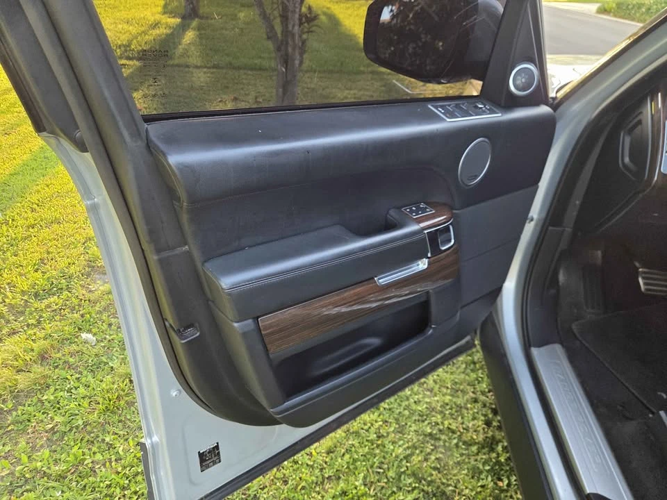 2017 Land Rover Range Rover L405 - Image 6 of 16