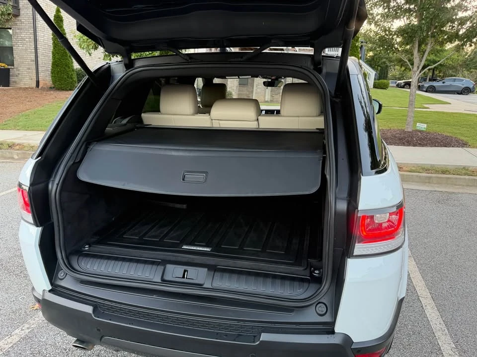 2017 Land Rover Range Rover L405 - Image 9 of 20