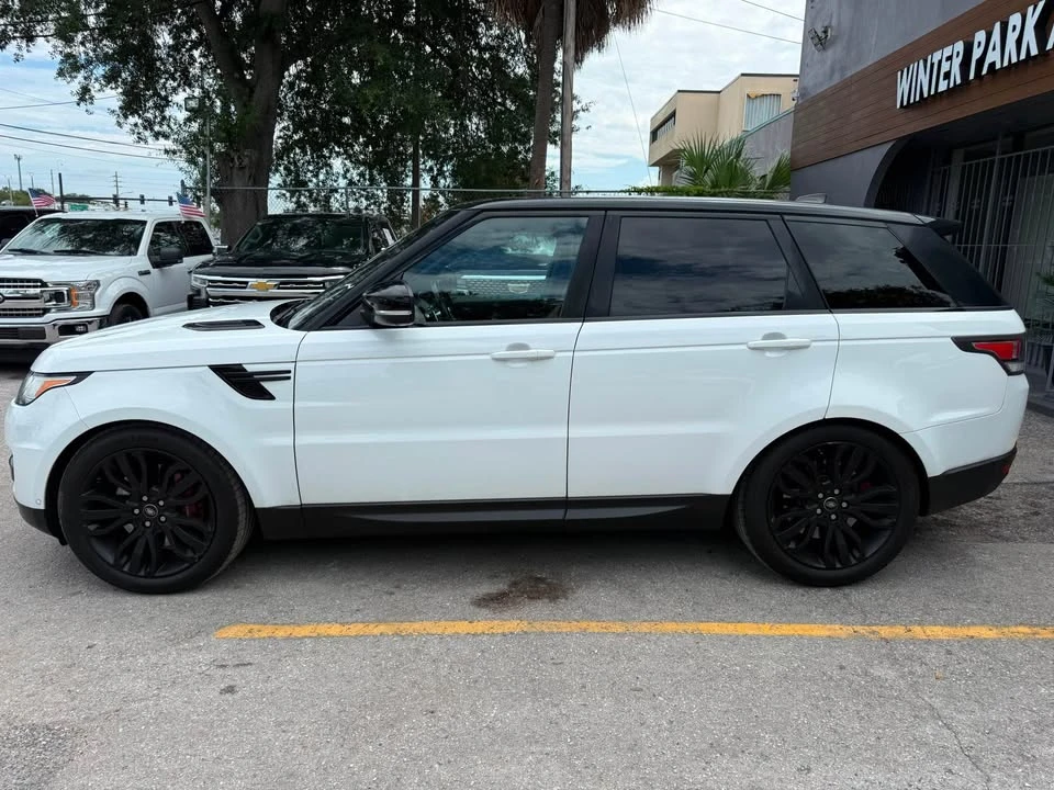 2017 Land Rover Range Rover L405 - Image 5 of 16