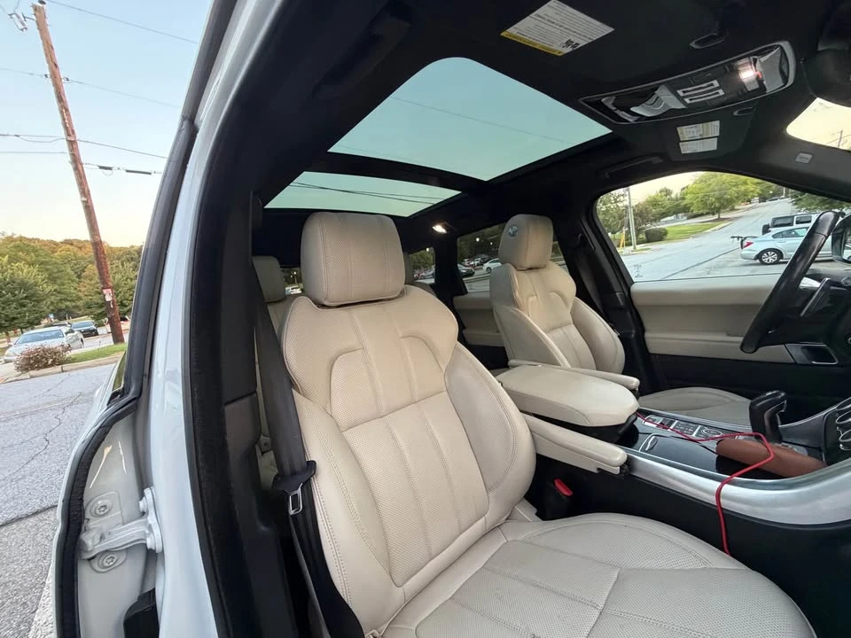 2017 Land Rover Range Rover L405 - Image 12 of 20