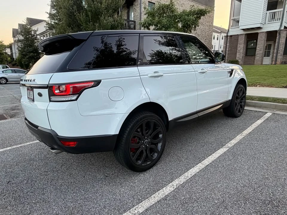 2017 Land Rover Range Rover L405 - Image 4 of 20