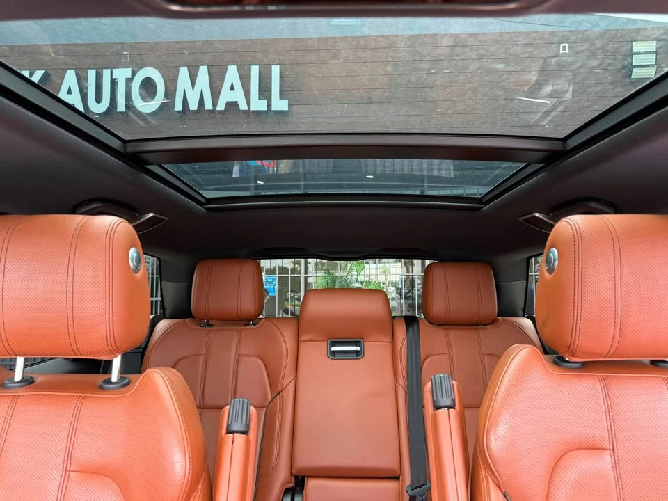 2017 Land Rover Range Rover L405 - Image 13 of 16