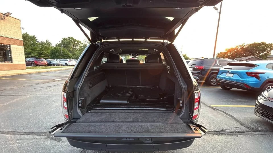 2017 Land Rover Range Rover L405 - Image 12 of 14