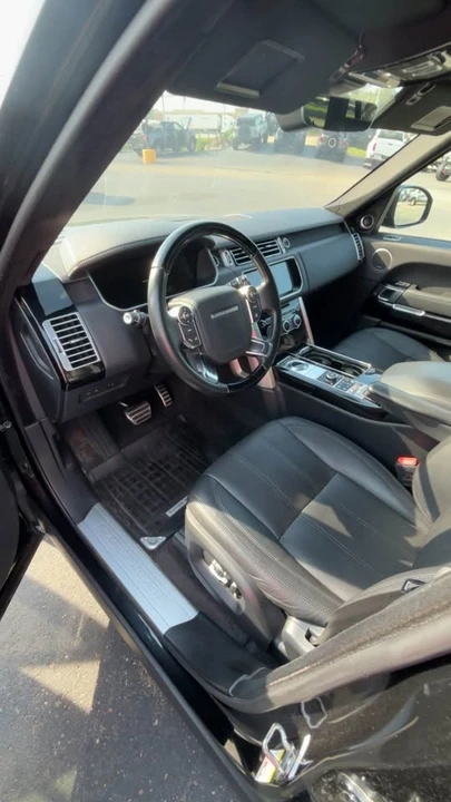 2017 Land Rover Range Rover L405 - Image 7 of 10