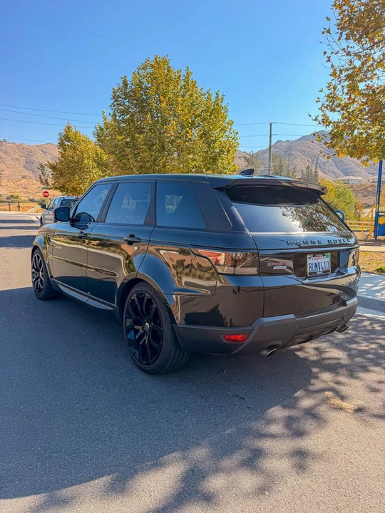 2017 Land Rover Range Rover L405 - Image 3 of 9
