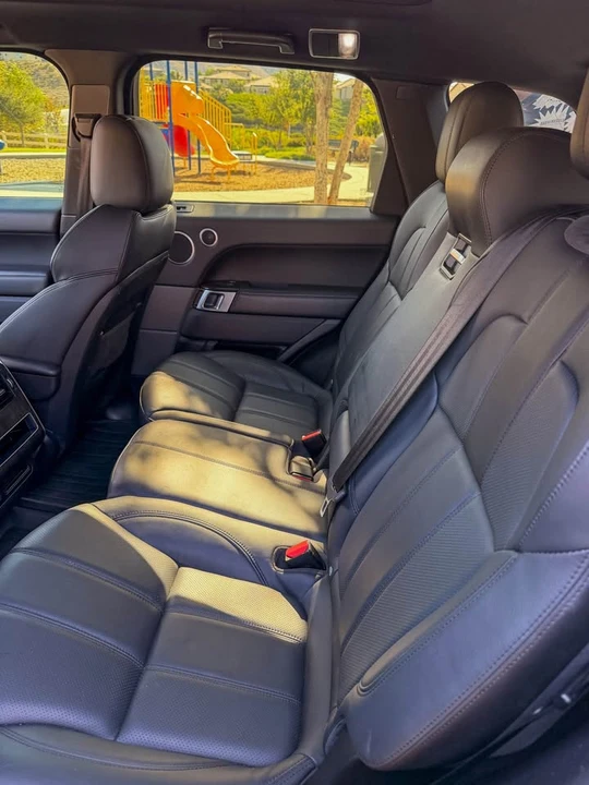 2017 Land Rover Range Rover L405 - Image 7 of 9