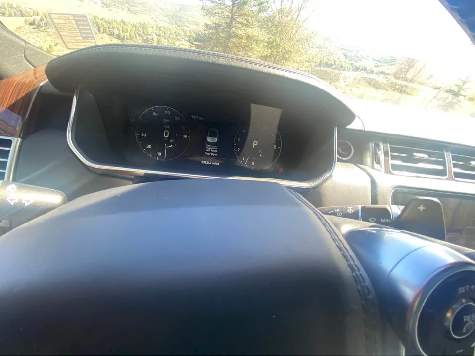 2017 Land Rover Range Rover L405 - Image 10 of 17