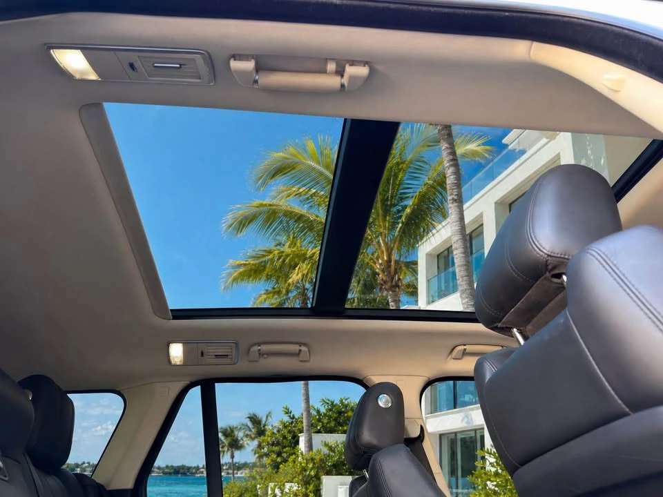 2017 Land Rover Range Rover L405 - Image 12 of 19