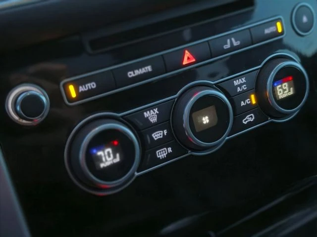 2017 Land Rover Range Rover L405 - Image 23 of 29