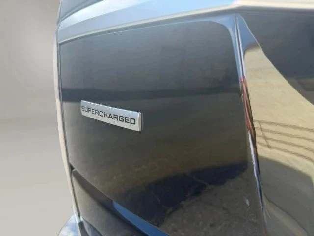 2017 Land Rover Range Rover L405 - Image 10 of 21