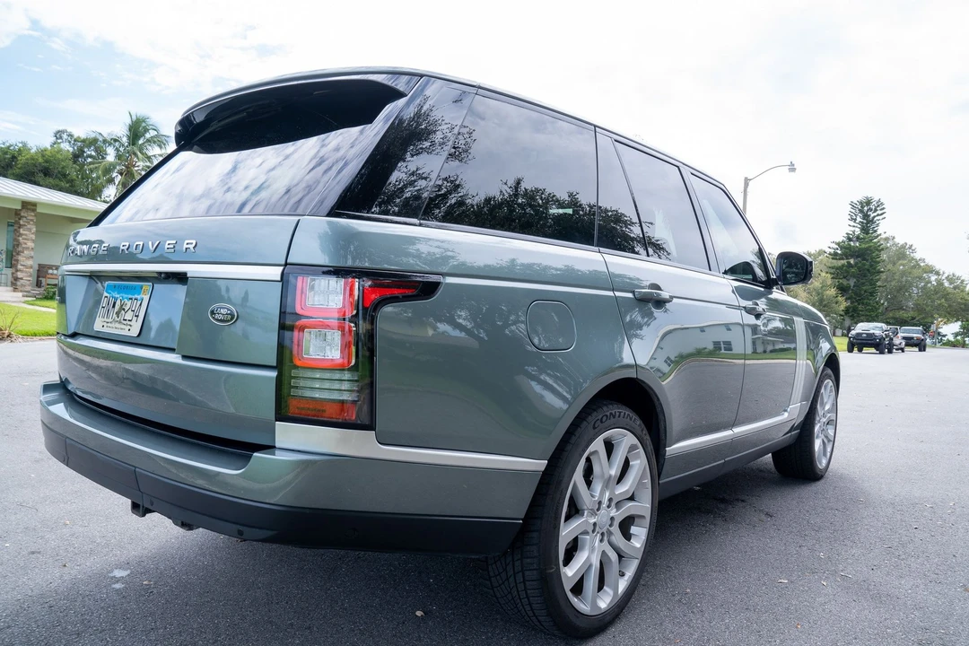 2017 Land Rover Range Rover L405 - Image 7 of 31