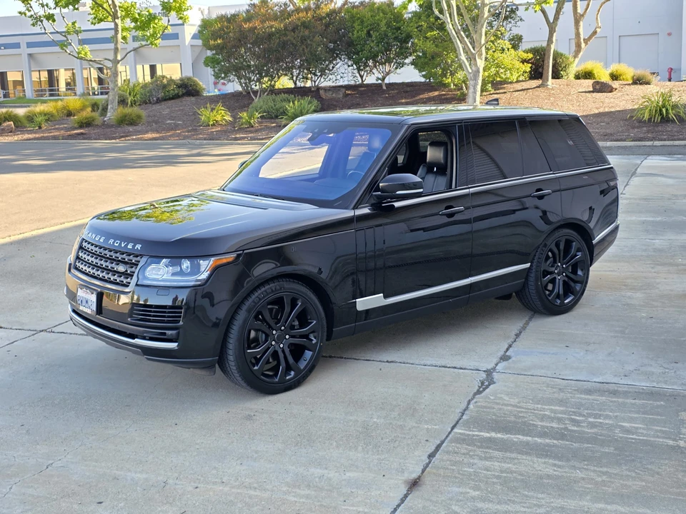 2017 Land Rover Range Rover L405 - Image 10 of 31