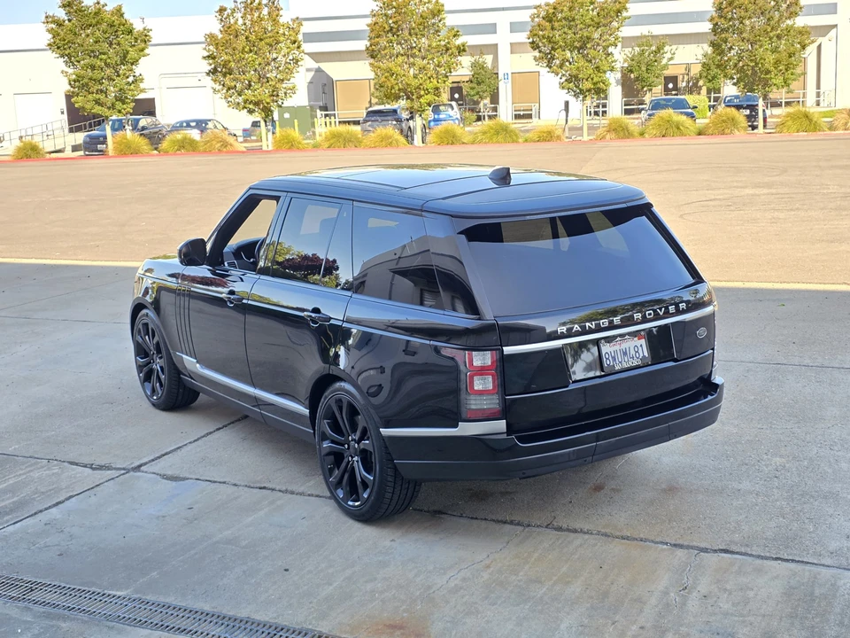 2017 Land Rover Range Rover L405 - Image 20 of 31