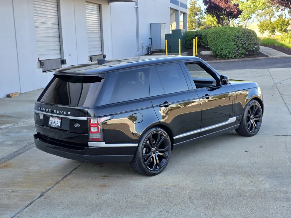 2017 Land Rover Range Rover L405 - Image 28 of 31