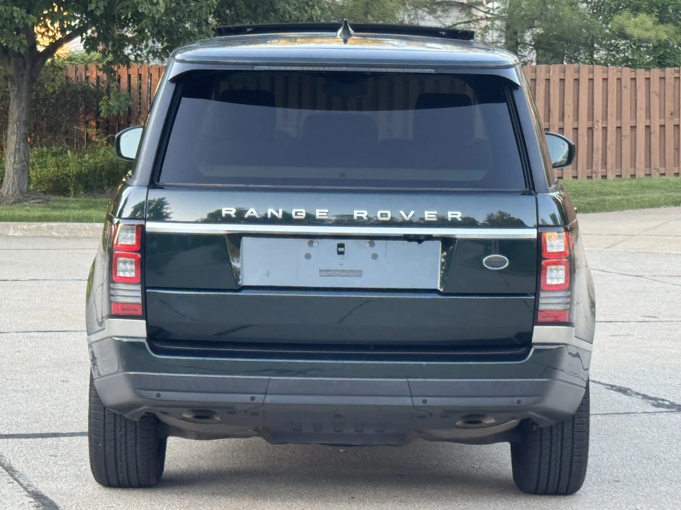 2017 Land Rover Range Rover L405 - Image 17 of 31