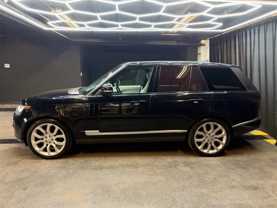 2017 Land Rover Range Rover L405 - Image 4 of 19