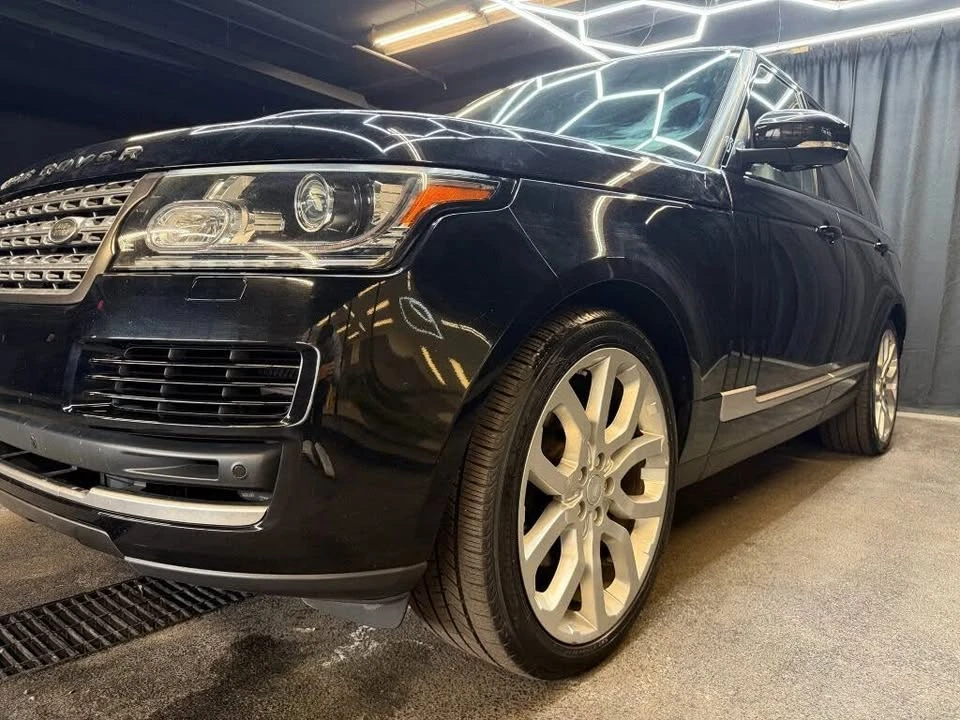 2017 Land Rover Range Rover L405 - Image 14 of 19
