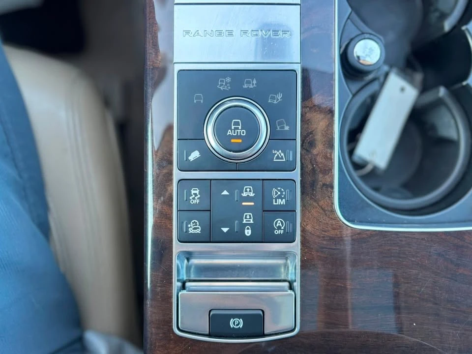 2017 Land Rover Range Rover L405 - Image 18 of 20