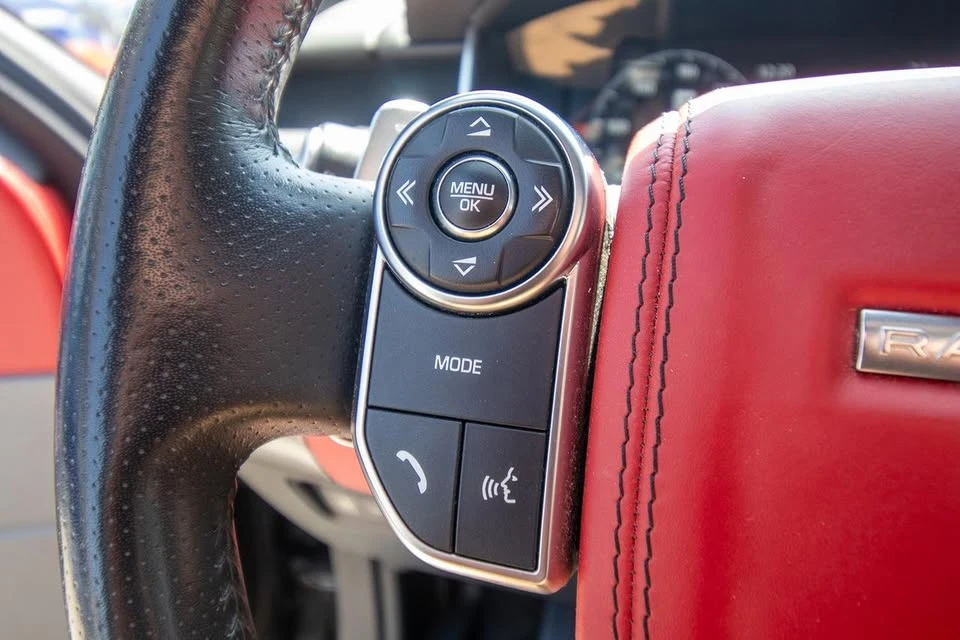 2017 Land Rover Range Rover L405 - Image 16 of 20