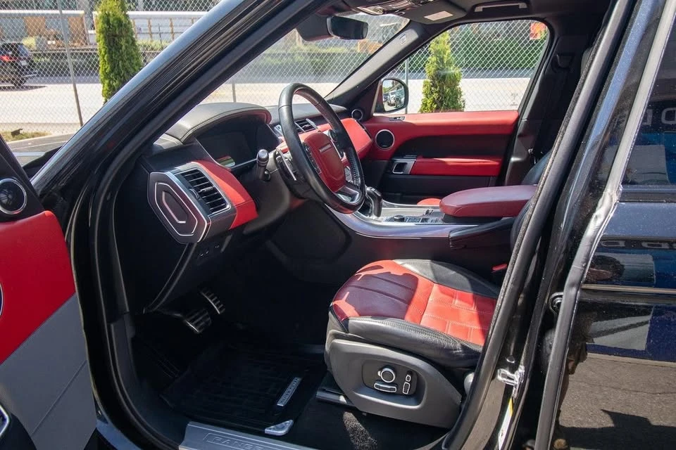 2017 Land Rover Range Rover L405 - Image 10 of 20