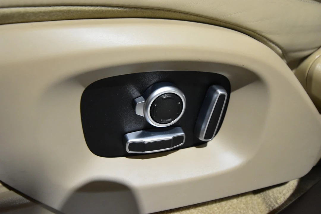 2017 Land Rover Range Rover L405 - Image 16 of 21