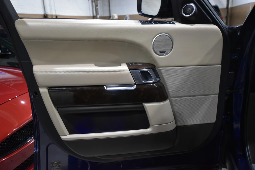 2017 Land Rover Range Rover L405 - Image 14 of 21