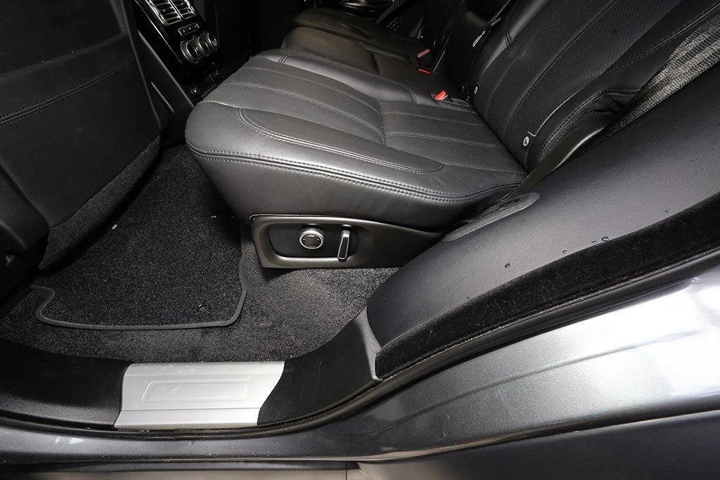 2017 Land Rover Range Rover L405 - Image 30 of 31