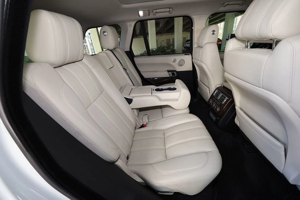 2017 Land Rover Range Rover L405 - Image 8 of 21