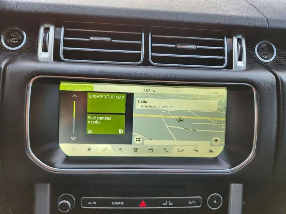 2017 Land Rover Range Rover L405 - Image 16 of 20