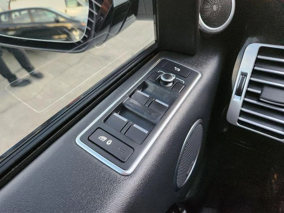 2017 Land Rover Range Rover L405 - Image 18 of 20