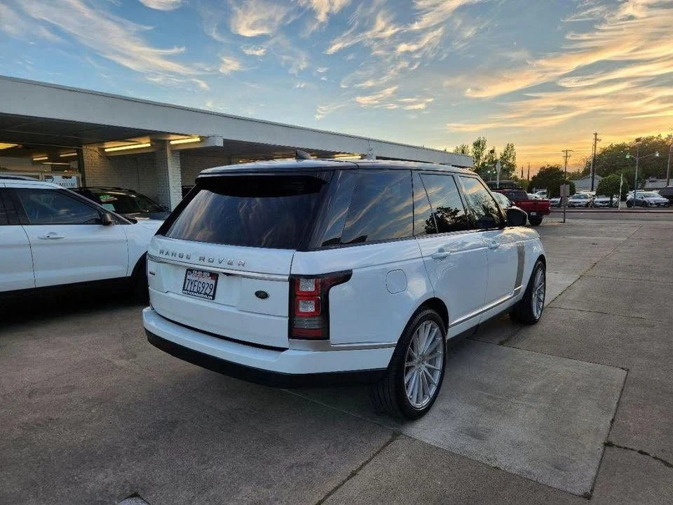 2017 Land Rover Range Rover L405 - Image 5 of 20