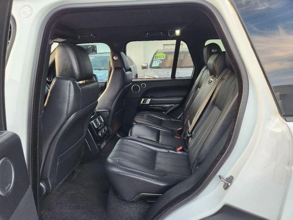 2017 Land Rover Range Rover L405 - Image 10 of 20