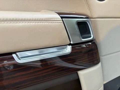 2017 Land Rover Range Rover L405 - Image 14 of 20