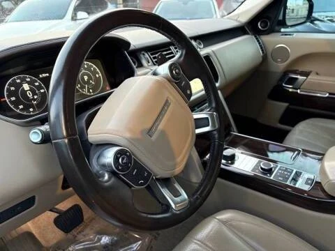 2017 Land Rover Range Rover L405 - Image 10 of 20