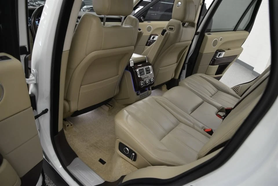 2017 Land Rover Range Rover L405 - Image 7 of 9