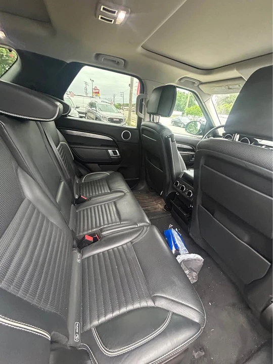 2017 Land Rover Discovery Sport - Image 8 of 10