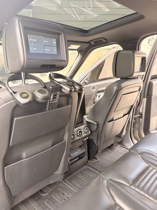 2017 Land Rover Discovery Sport - Image 4 of 19