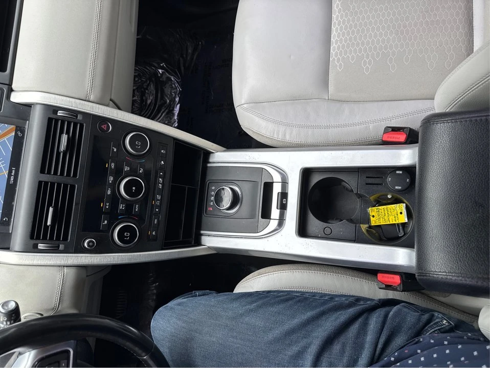2017 Land Rover Discovery Sport - Image 15 of 20