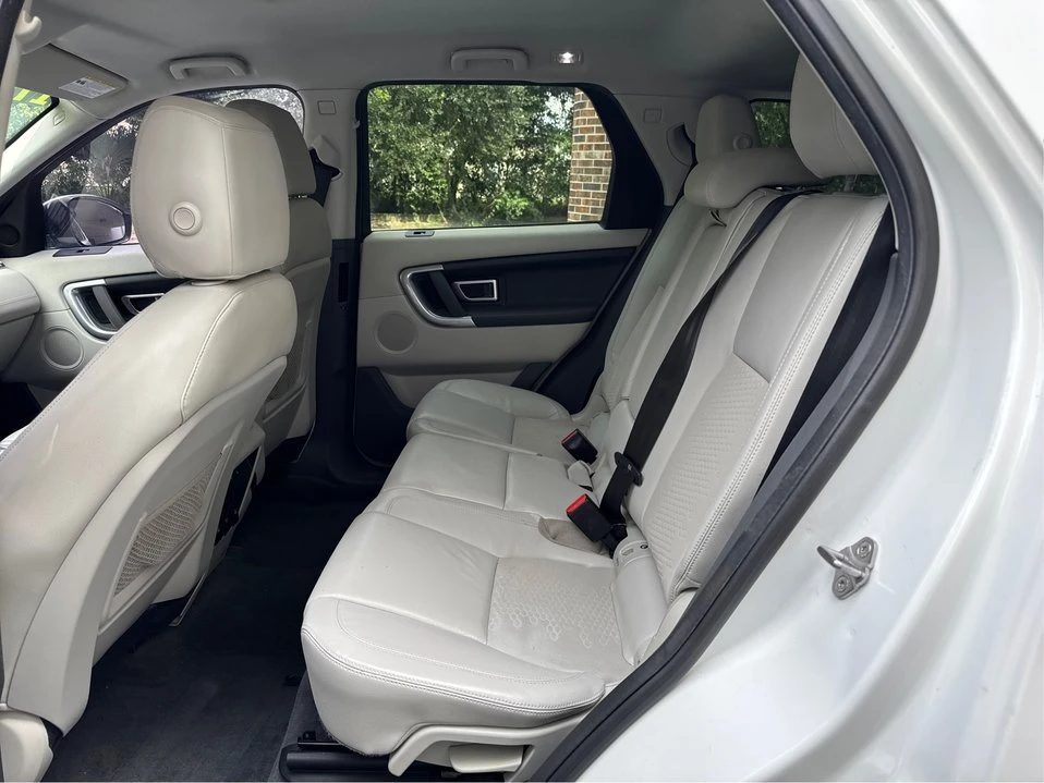 2017 Land Rover Discovery Sport - Image 10 of 20