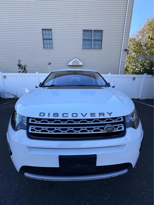 2017 Land Rover Discovery Sport - Image 9 of 15