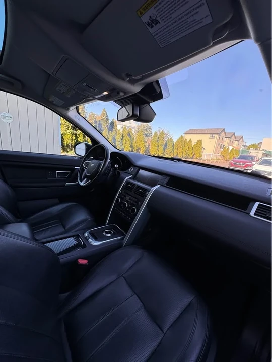 2017 Land Rover Discovery Sport - Image 12 of 15