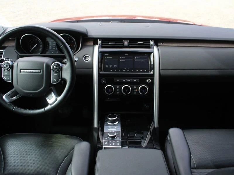 2017 Land Rover Discovery 5th Gen - Image 10 of 20