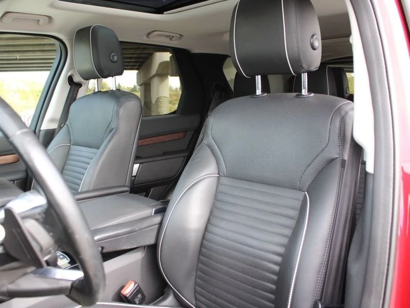 2017 Land Rover Discovery 5th Gen - Image 7 of 19