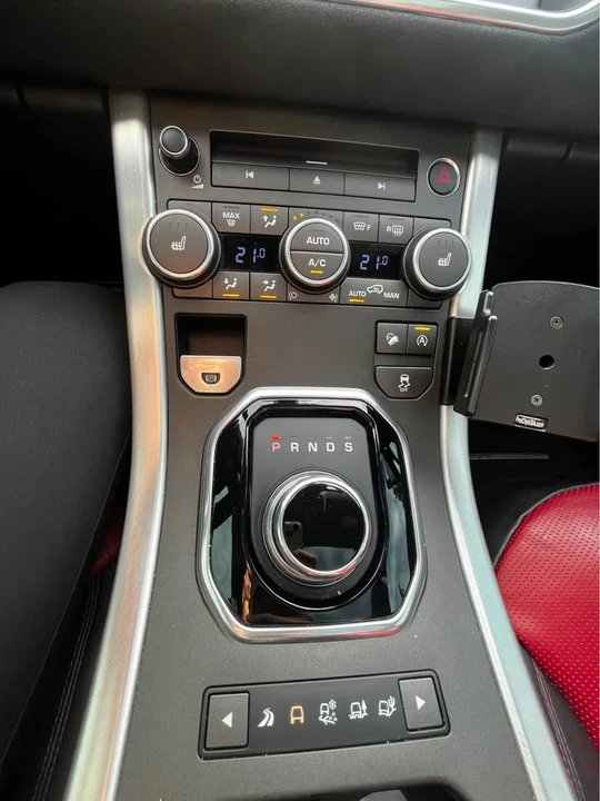 2017 Land Rover Range Rover Evoque 1st Gen - Image 7 of 10