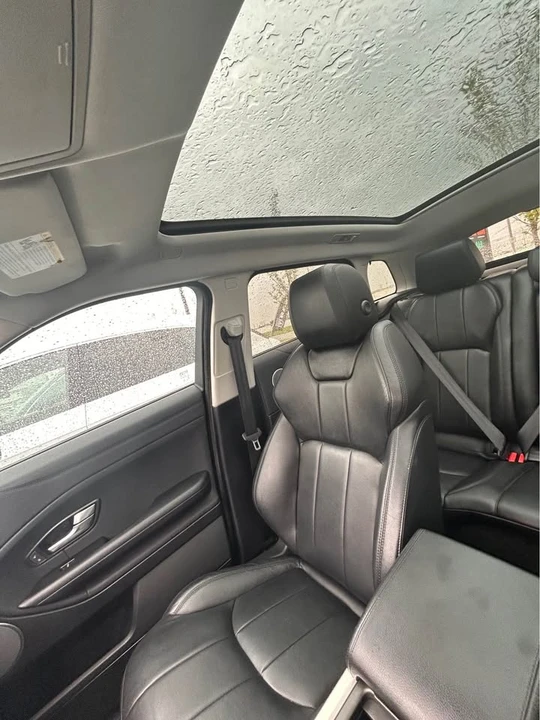 2017 Land Rover Range Rover Evoque 1st Gen - Image 5 of 10