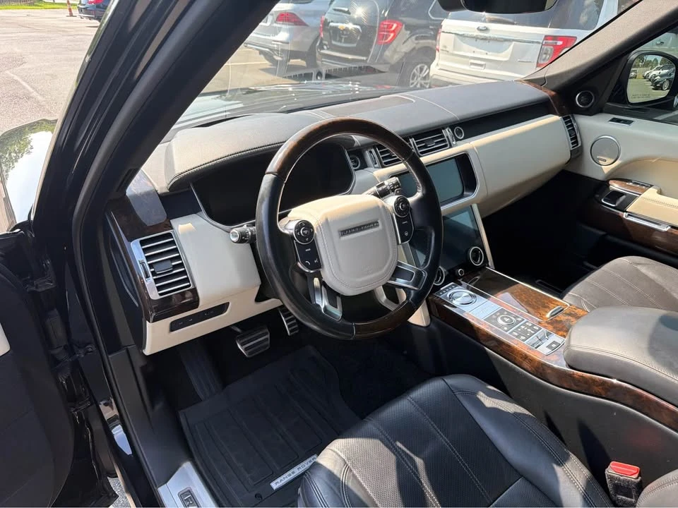2017 Land Rover Range Rover L405 - Image 5 of 20