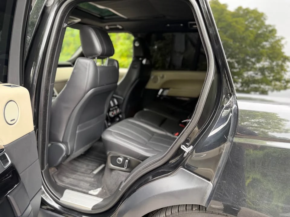 2017 Land Rover Range Rover L405 - Image 11 of 17