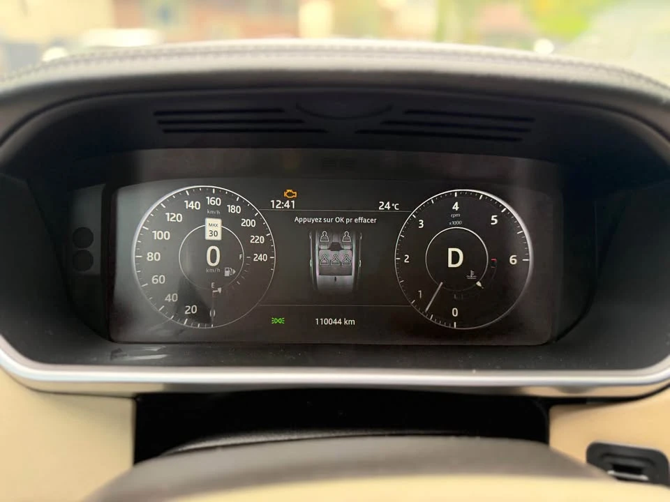 2017 Land Rover Range Rover L405 - Image 13 of 17